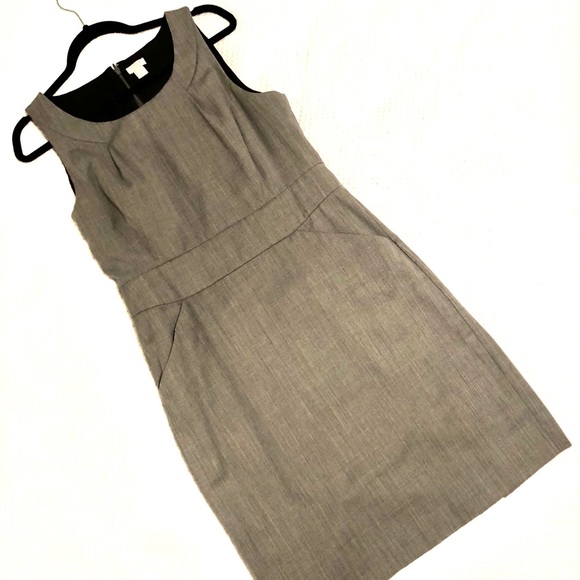 J. Crew factory dress with pockets - Picture 2 of 4